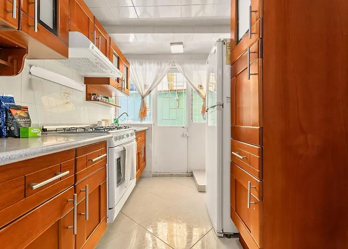 Apartment Equipped With Parking 2 Bedrooms *